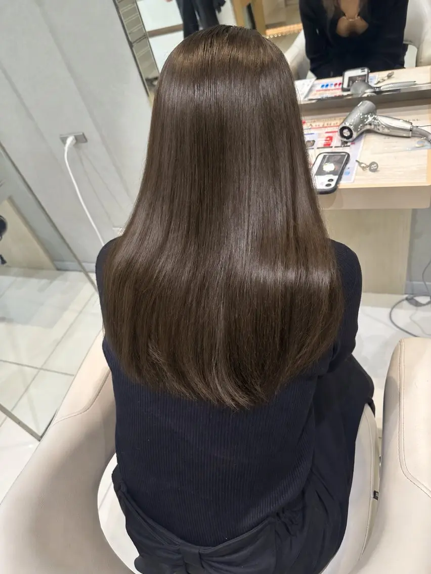 セミロング カラー ベージュカラー ブラウンカラー 透明感カラー オリーブベージュ オレンジ ヘアカラー トリートメント ブリーチ🎨デザイン カラー/れいじ🩶のヘアスタイル