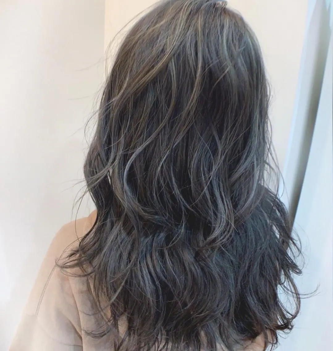 ロング カラー 竹本 侑真のヘアスタイル