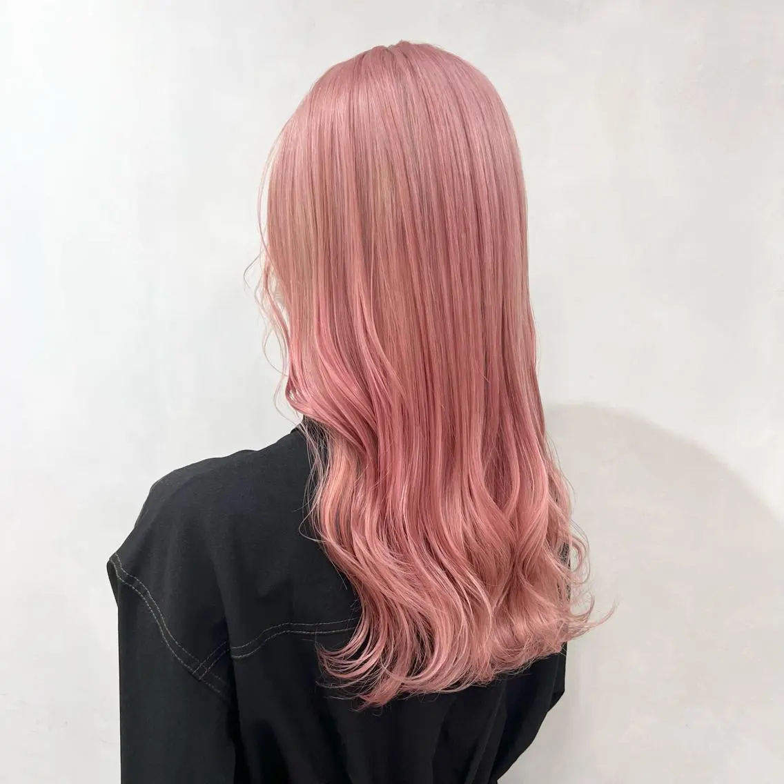 ロング カラー ヘアカラー 🩵ブリーチカラー MIORI🩵のヘアスタイル