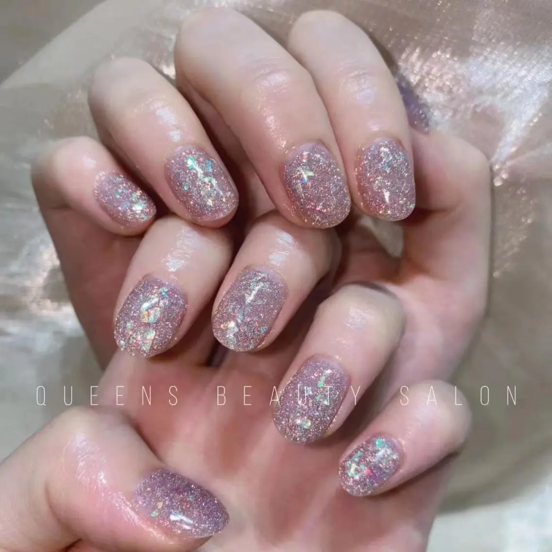ネイル ハンドネイル Queens ciciのネイルデザイン