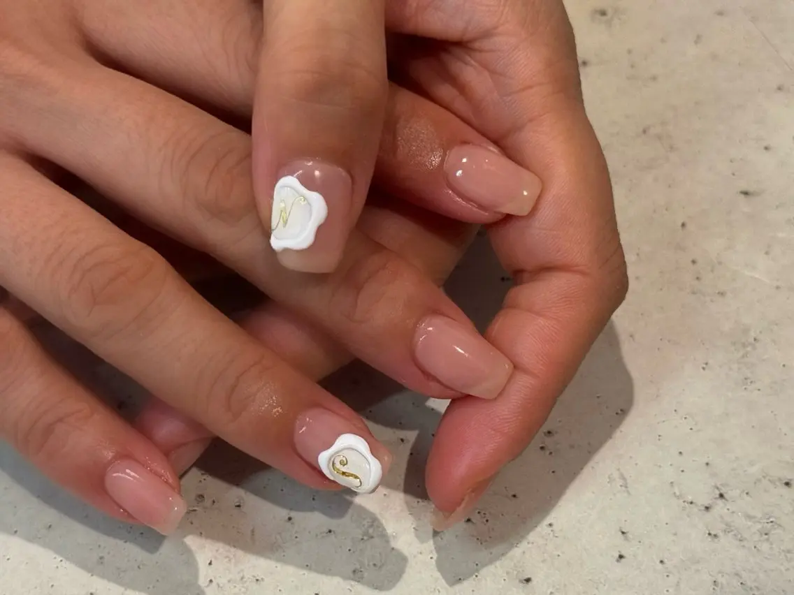 ネイル ハンドネイル 韓国/ワンホン/長さ 出しつけ放題🎀のネイルデザイン