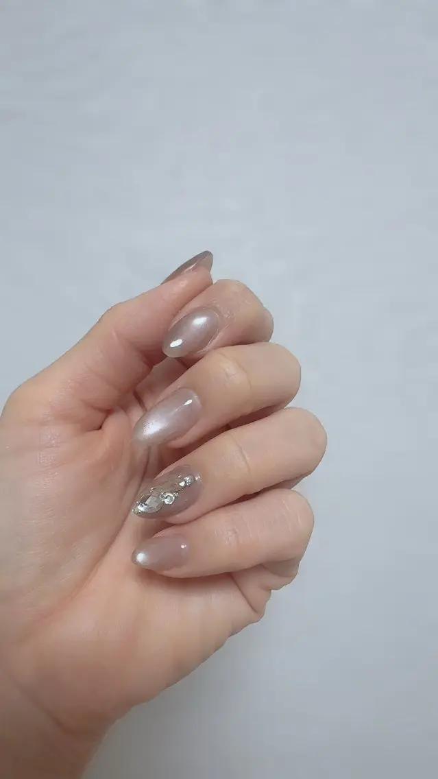 ネイル マグネットネイル nailsalon urümのネイルデザイン