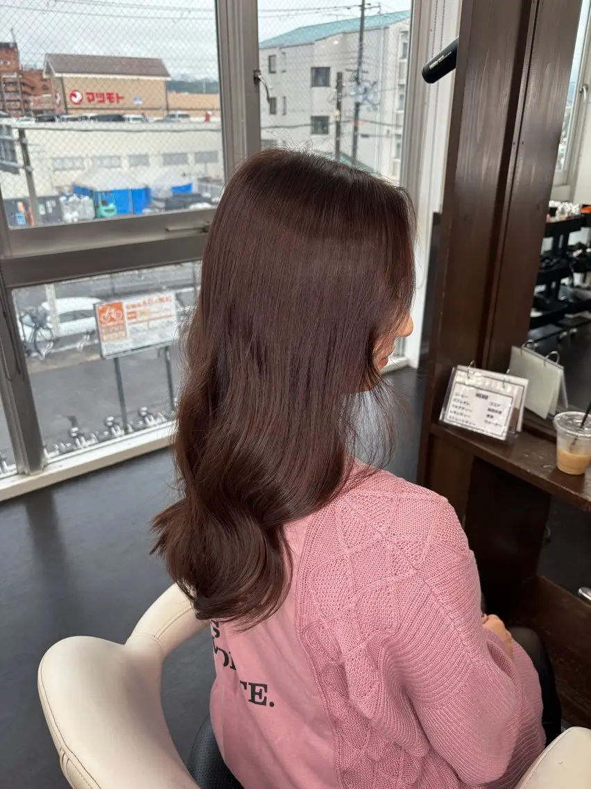 カラー OTOHA OLUOLUのヘアスタイル