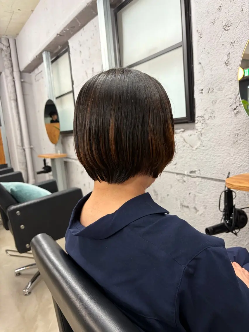 ショート 縮毛矯正 カット 縮毛矯正 en 岩立朱栞🕊️のヘアスタイル