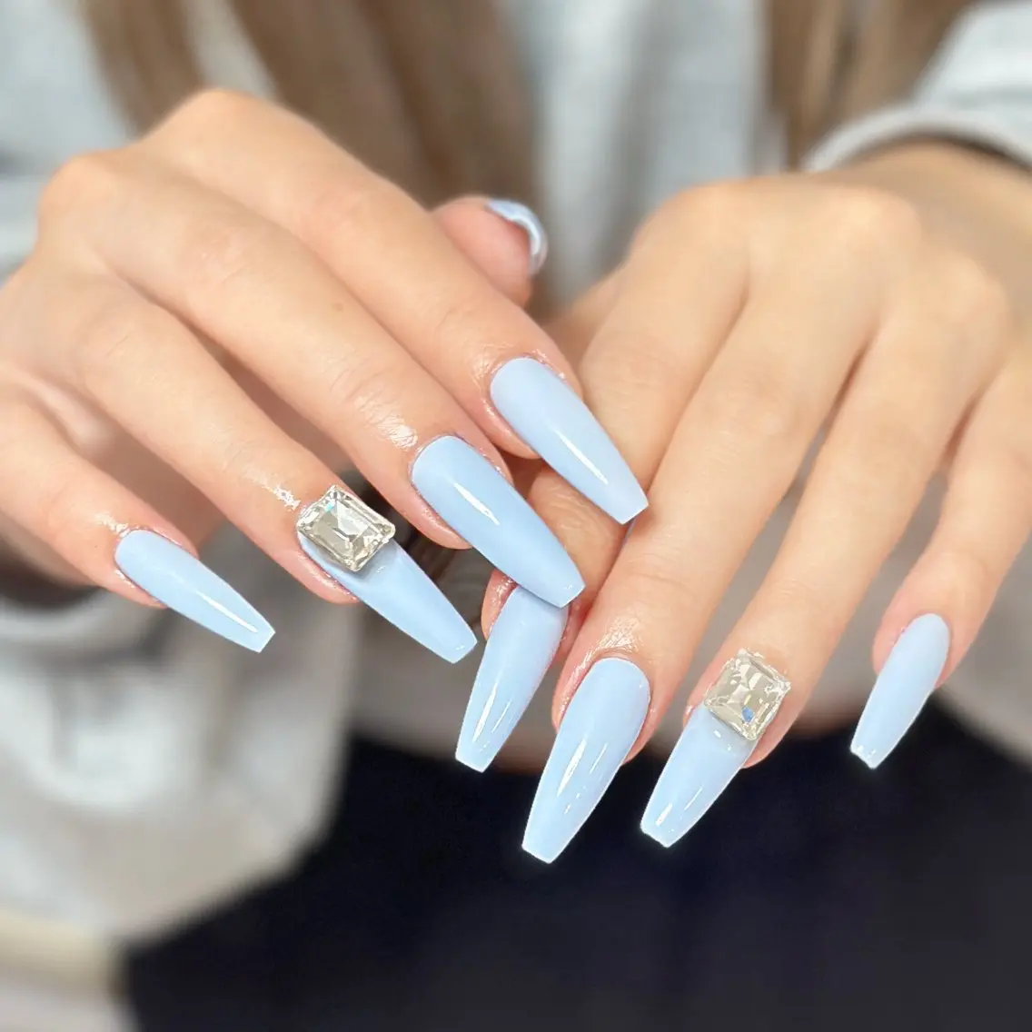 ネイル アートネイル オーロラネイル チークネイル フレンチネイル ガラスフレンチ ハンドネイル 🎀YooLi Nail salonのネイルデザイン