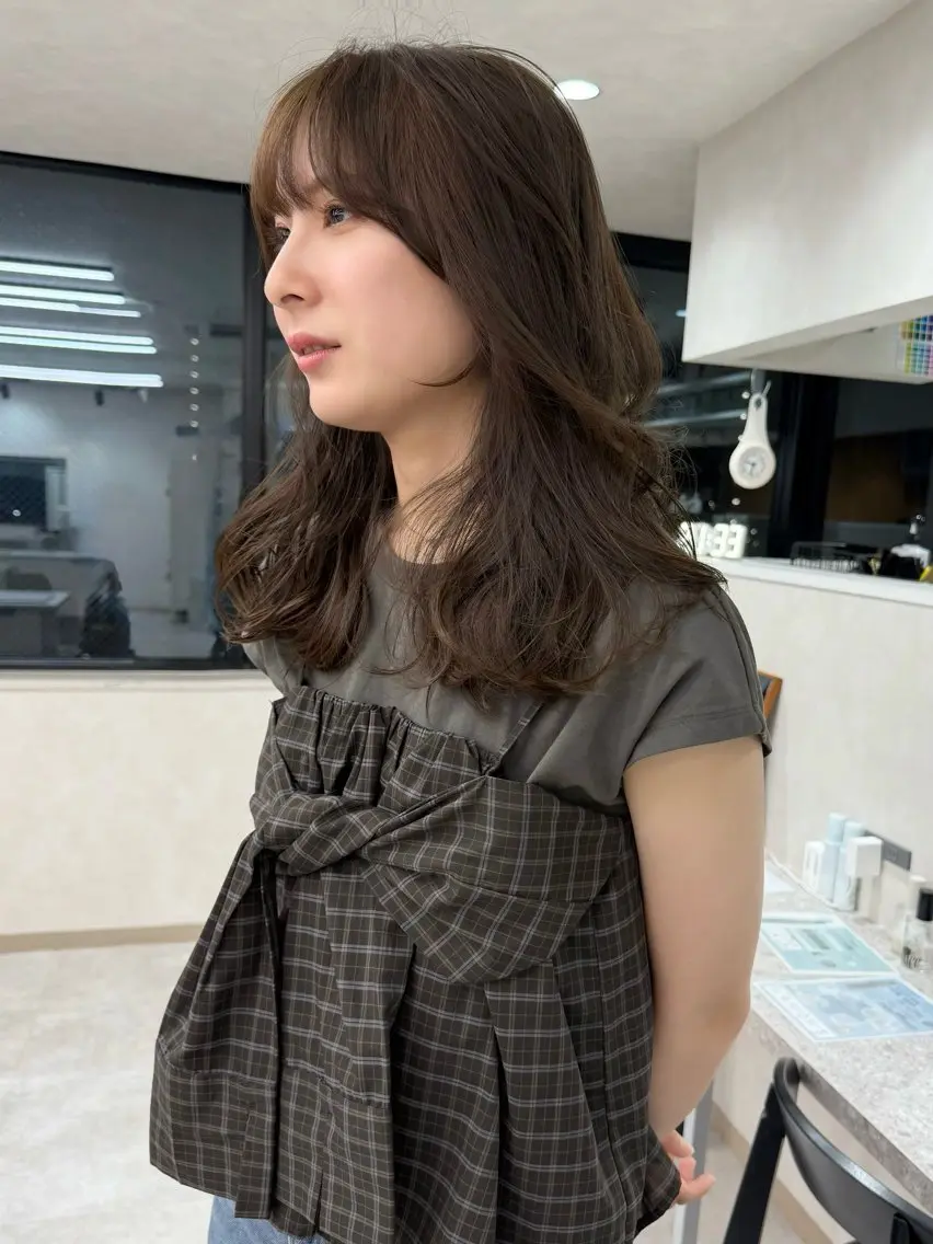 セミロング カラー ヘアカラー 🤎ᩚ暖色ブラウン りょうか🧸横浜のヘアスタイル