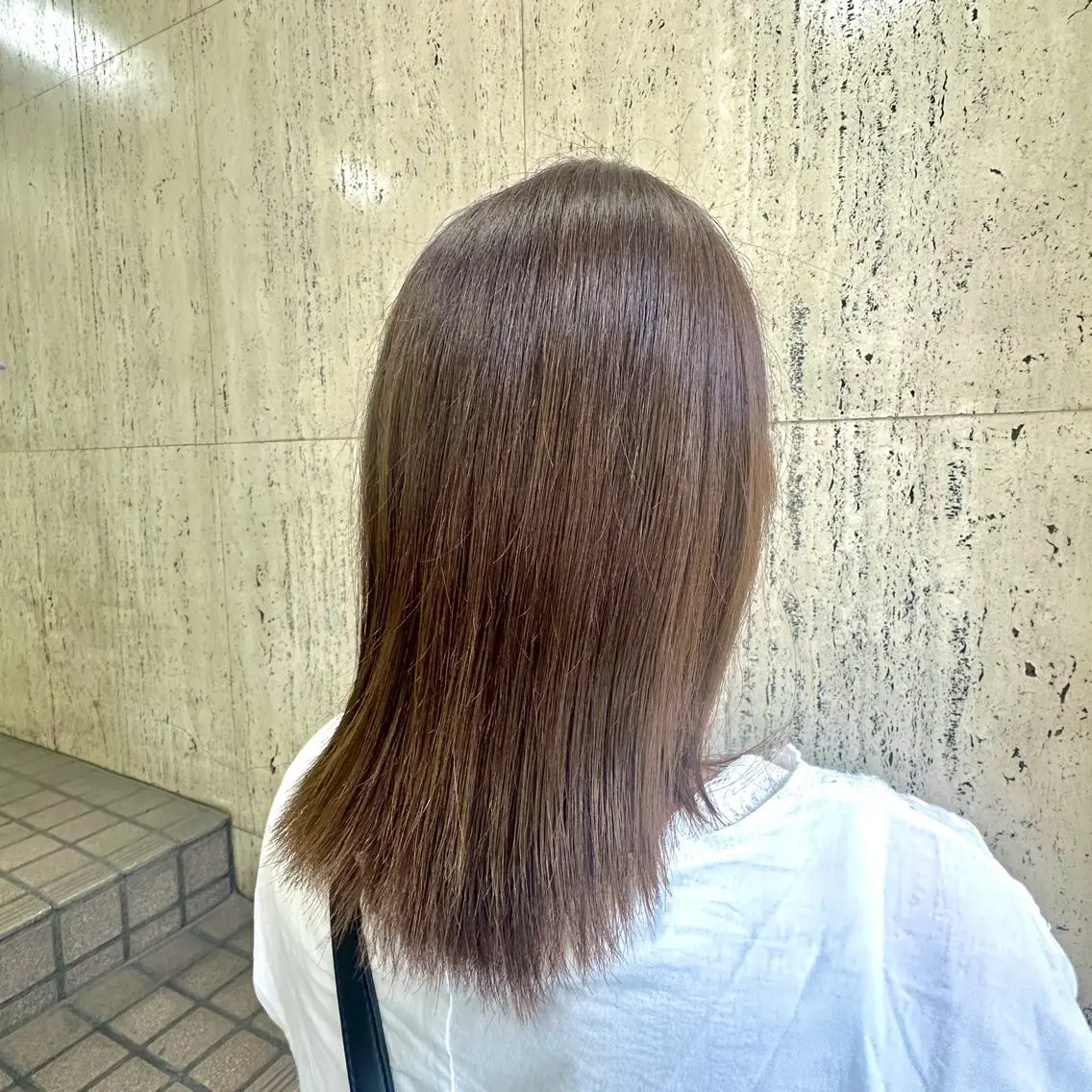 ミディアム カラー ベージュカラー ブリーチ 透明感カラー ブリーチなしカラー オリーブベージュ 田中 汰知のヘアスタイル