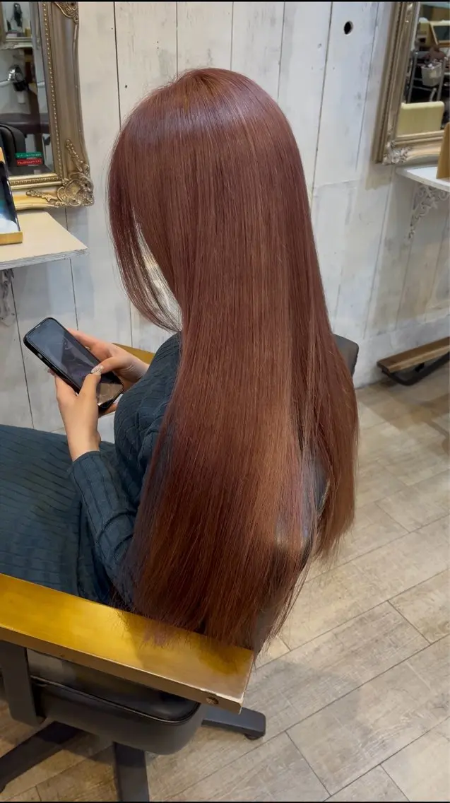 ✨ダメージ軽減&艶感アップ✨カット＋ケアカラー＋ハホニコ3STEPトリートメントの写真