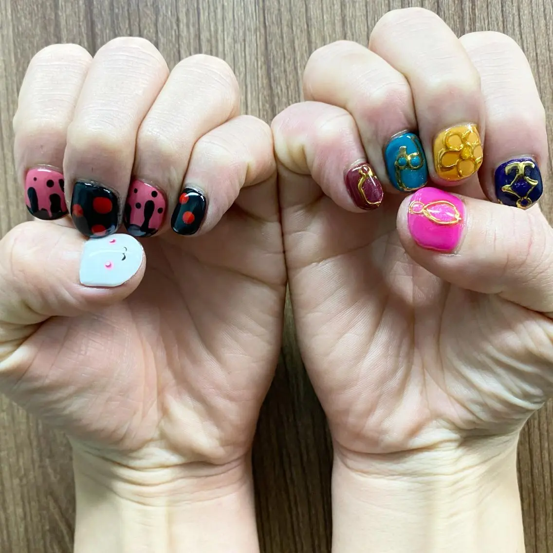 ネイル Aino 🤍のネイルデザイン