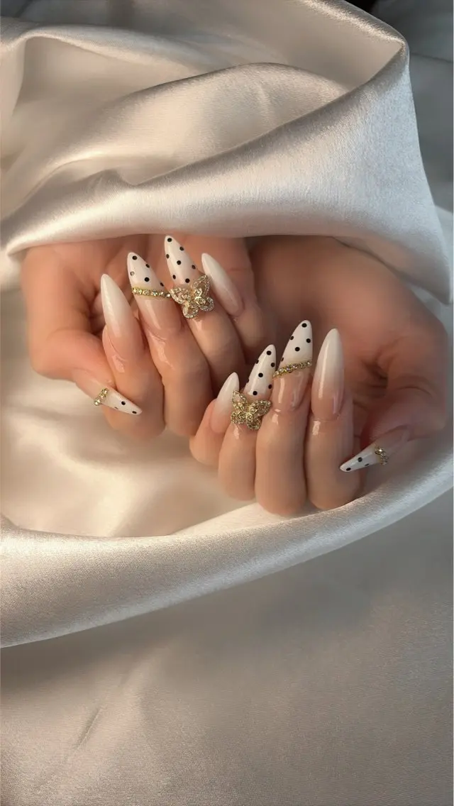 ネイル ハンドネイル Kayo 💅のネイルデザイン