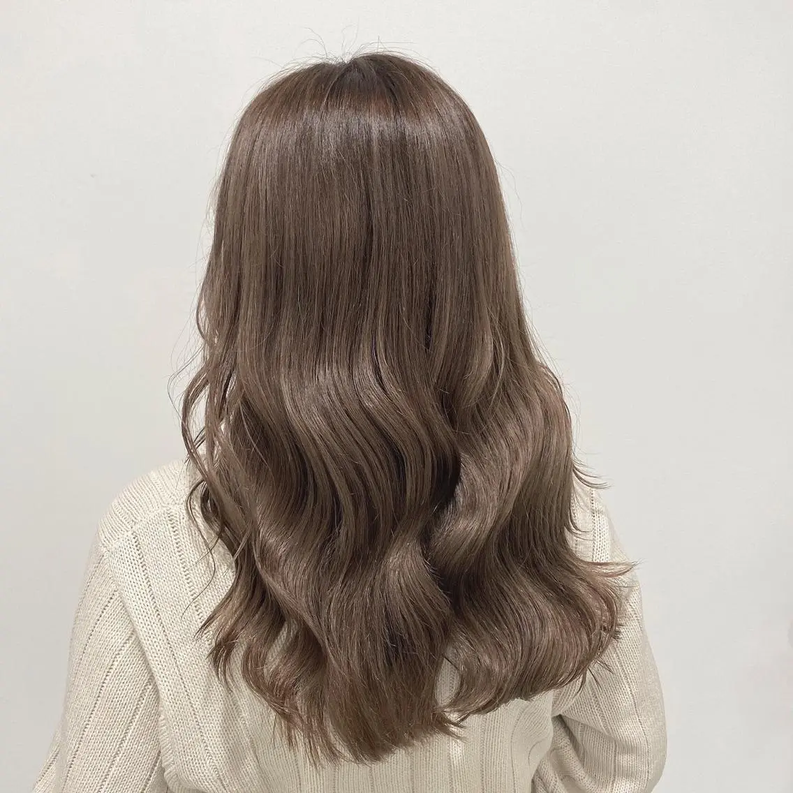 ロング カラー *モデル募集🤍横浜 透明感カラー🫧のヘアスタイル