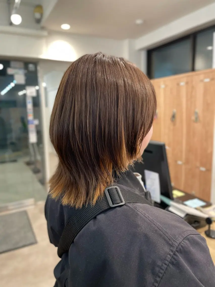 ミディアム カラー インナーカラー カット ヘアカラー 山下柚奈 /ボブ/レイヤーのヘアスタイル
