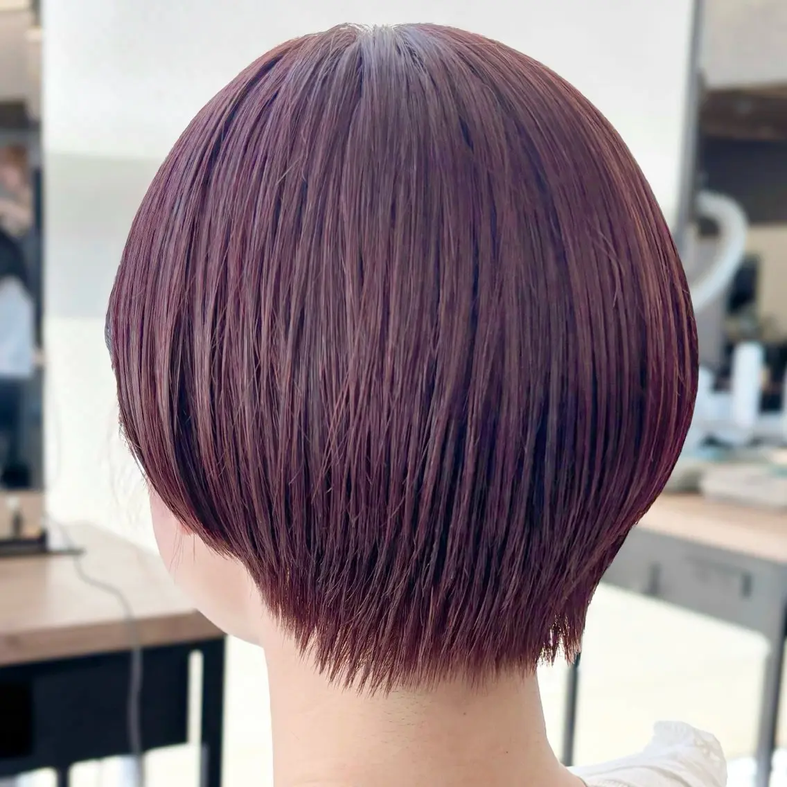 ショート カラー 丸みショート ピンクカラー ショートヘア 顔まわり🥨レイヤー /透明感/水口舞奈のヘアスタイル