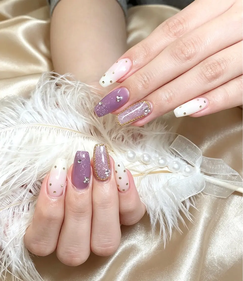ネイル ハンドネイル Glow Minamiのネイルデザイン