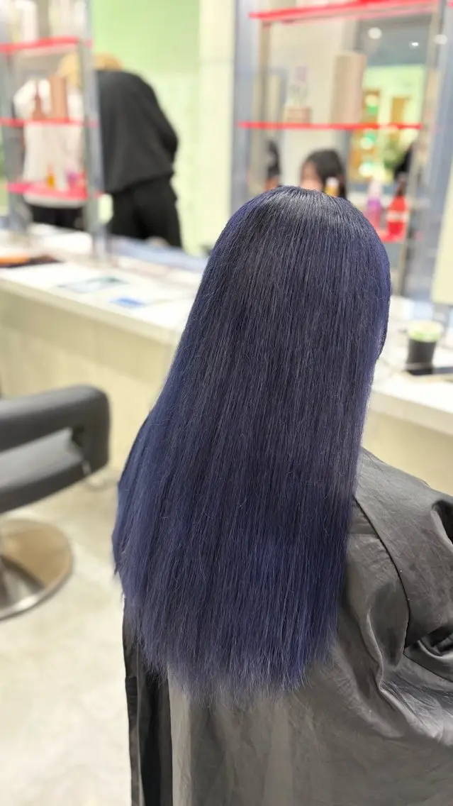ロング カラー ヘアカラー 野口 楓華のヘアスタイル