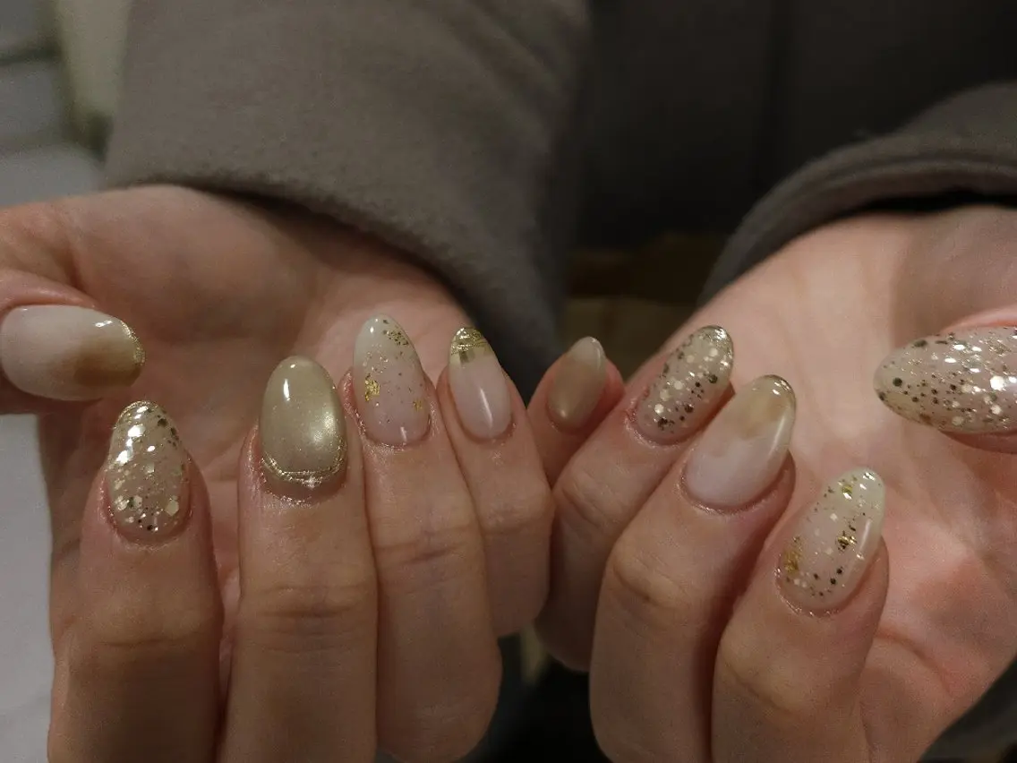 ネイル ジェルネイル マグネットネイル 持ち込み ニュアンスネイル パラジェル ハンドネイル puku nail 🌼kazu🌼のネイルデザイン