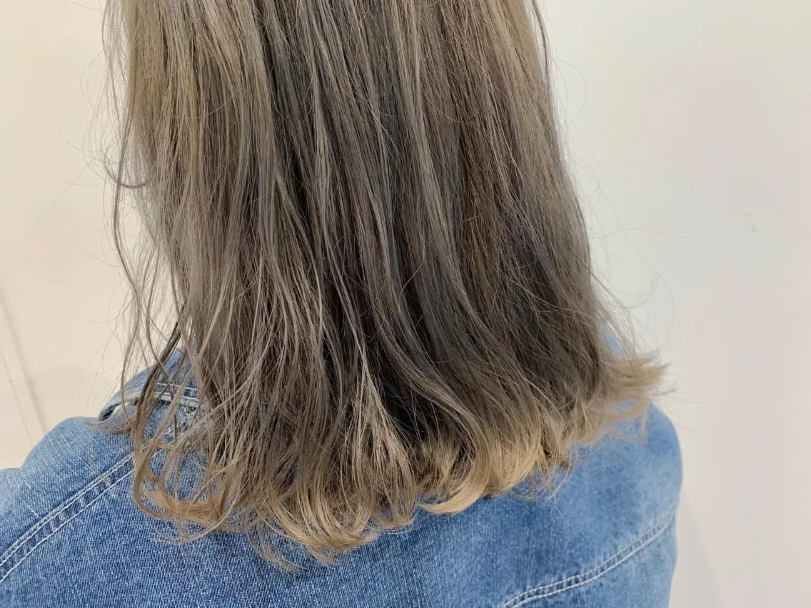 ミディアム カラー ベージュカラー ミルクティーベージュ ヘアカラー トリートメント 透明感♡︎♡︎ 佐々木早苗のヘアスタイル