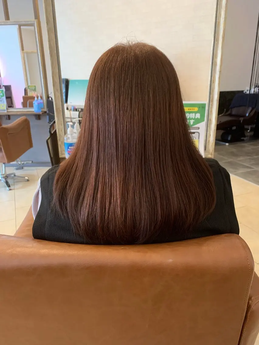 ロング ヘアカラー 小椋 亜未のヘアスタイル