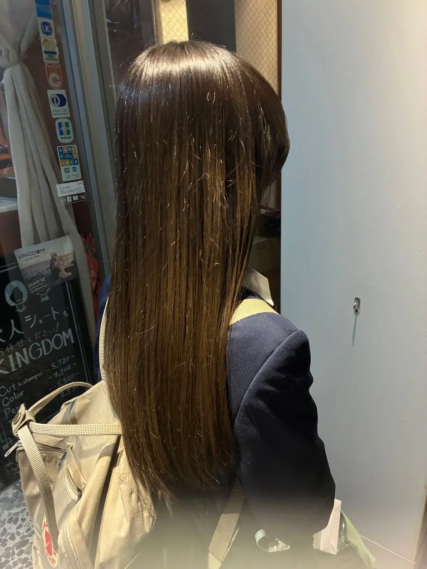 ロング 吉田 理那のヘアスタイル
