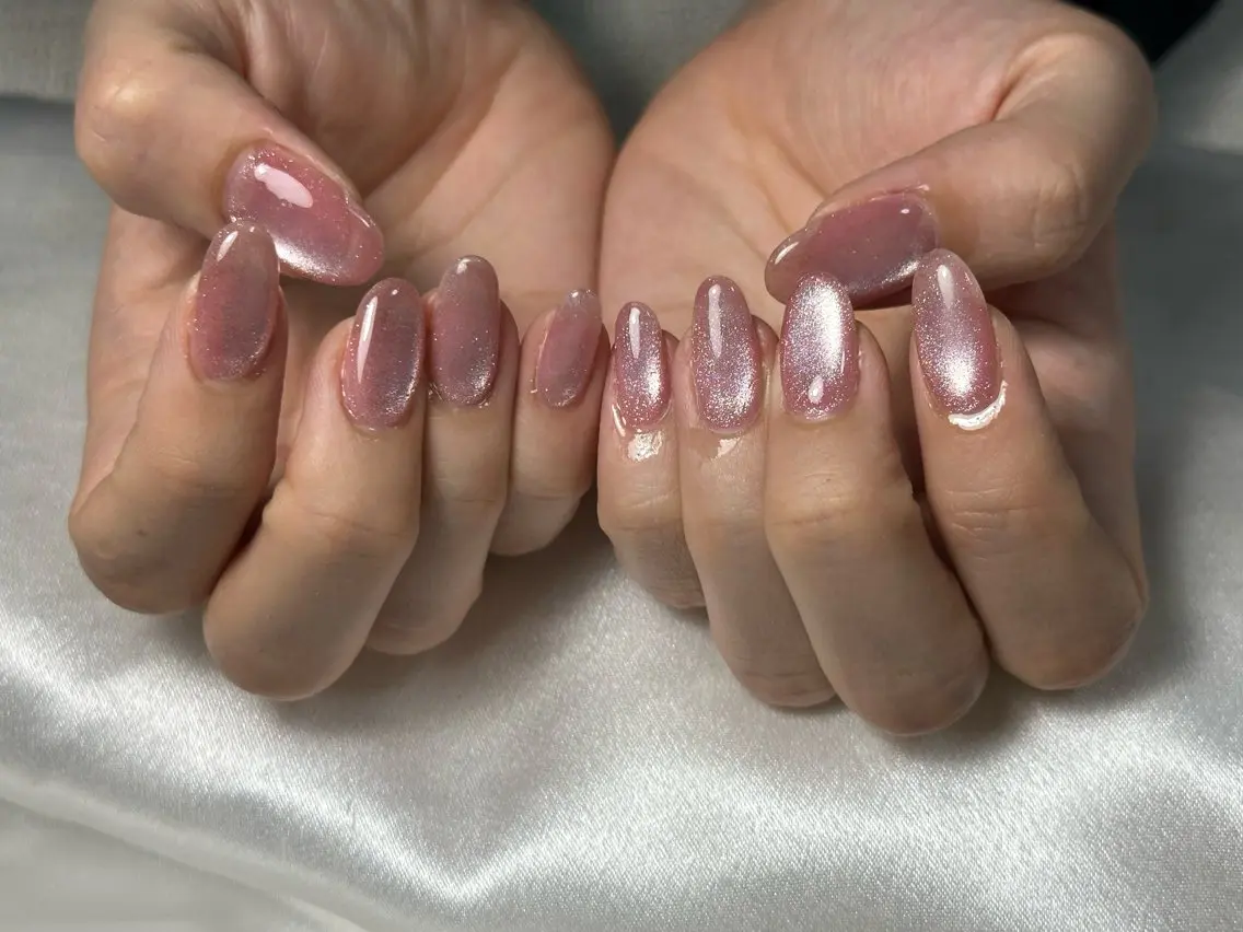 ネイル オーロラネイル フットネイル フレンチネイル ジェルネイル マグネットネイル ハンドネイル kiki nail たまプラーザのネイルデザイン