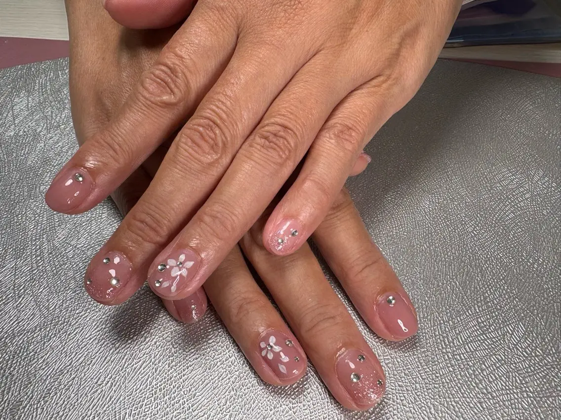 ネイル アートネイル ジェルネイル ハンドネイル ✨韓国✨nail salonLumieのネイルデザイン