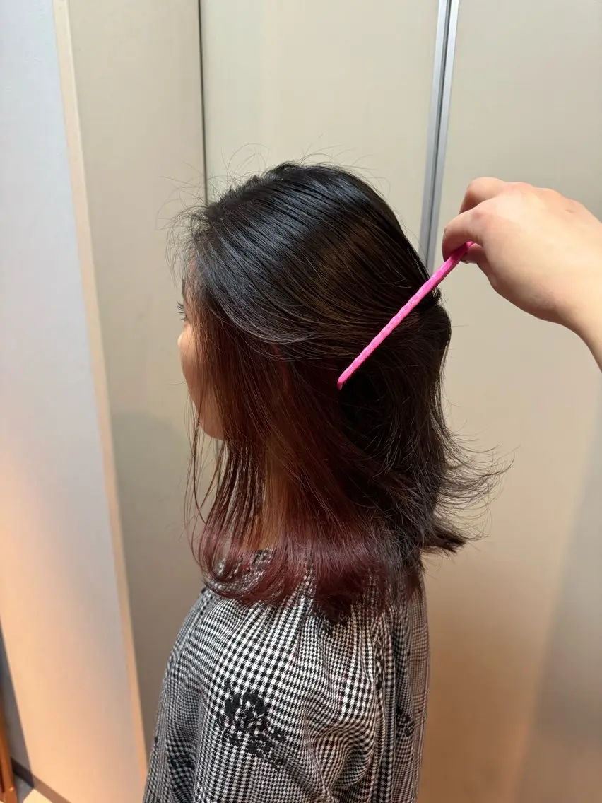 ミディアム カラー インナーカラー 🎀ハイトーン🎀/ Chizukiのヘアスタイル
