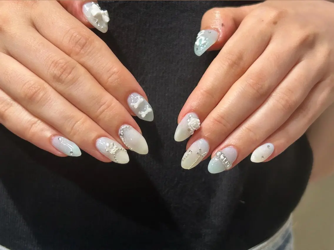 ネイル ハンドネイル eye&nail Bellaのネイルデザイン