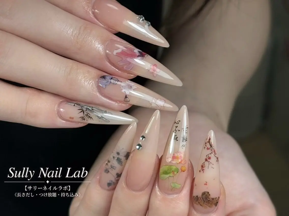 ネイル ジェルネイル キラキラネイル ロングネイル マグネットネイル 持ち込み ハンドネイル Sully Nail Labのネイルデザイン