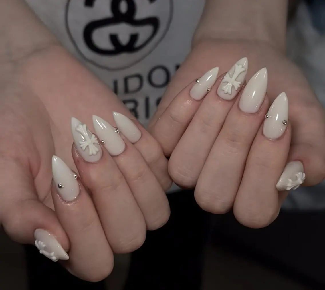 ネイル ハンドネイル 🎀 KiKi_nailのネイルデザイン