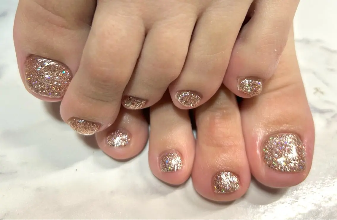 ネイル フットネイル one nailsalonのネイルデザイン