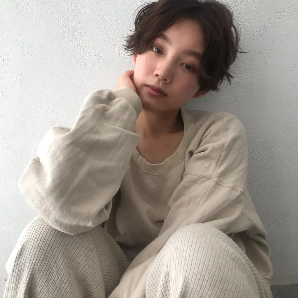 ショート パーマ 末永 穂奈美のヘアスタイル
