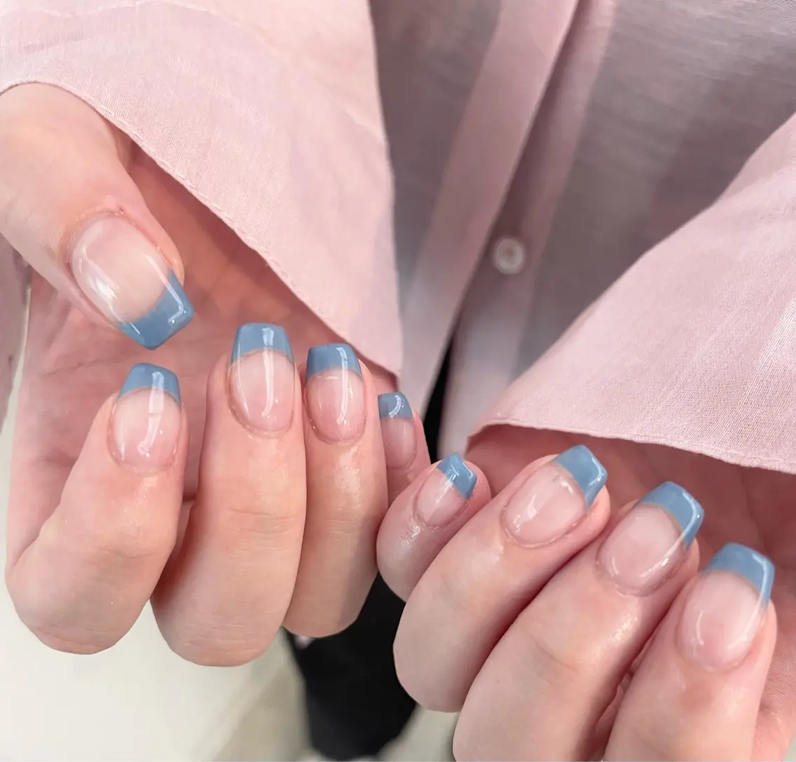 ネイル フレンチネイル mignon  . hinaのネイルデザイン