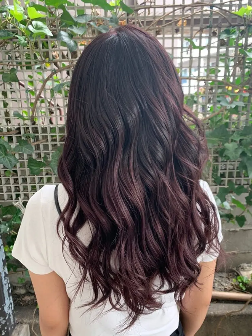ロング NENE🌿透明感 カラーを作る美容師のヘアスタイル