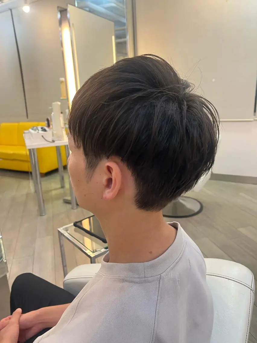 メンズ フルカワ リナのヘアスタイル