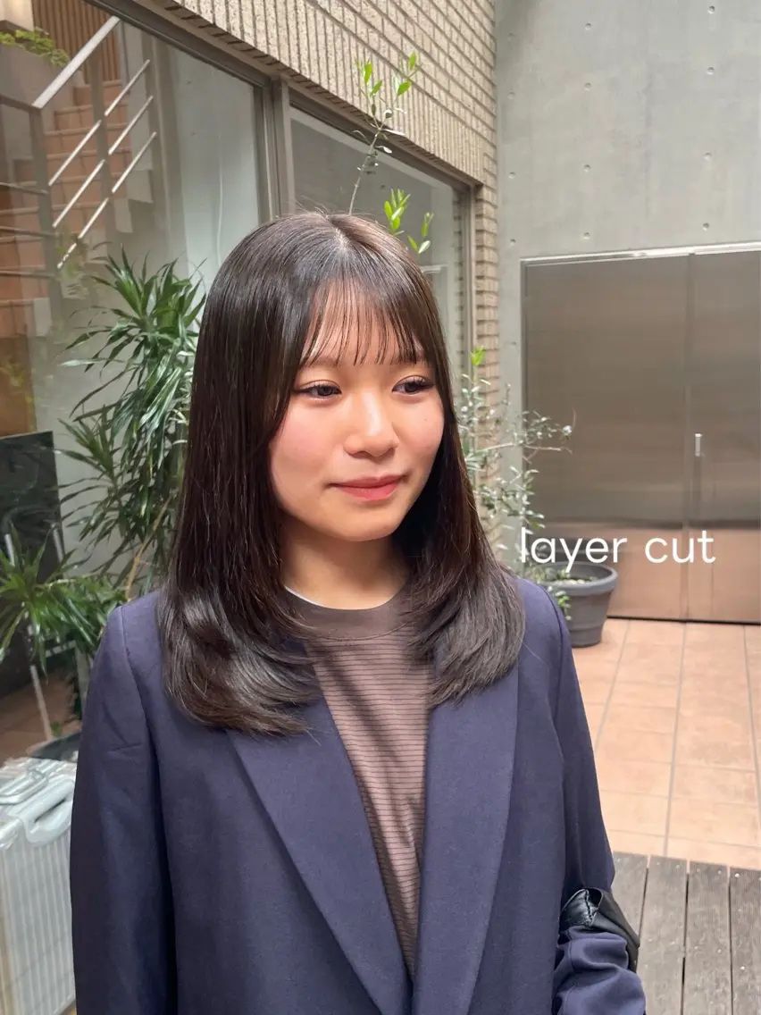 ミディアム カラー 顔まわりレイヤー レイヤーカット カット ヘアカラー 縮毛矯正/レイヤー 🌙児玉光瑠のヘアスタイル