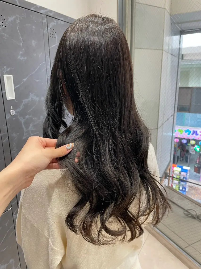 ロング カラー 透明感カラー カット ヘアカラー トリートメント 🪿透明感/艶カラー ﾜﾀﾅﾍﾞｱｵｲのヘアスタイル