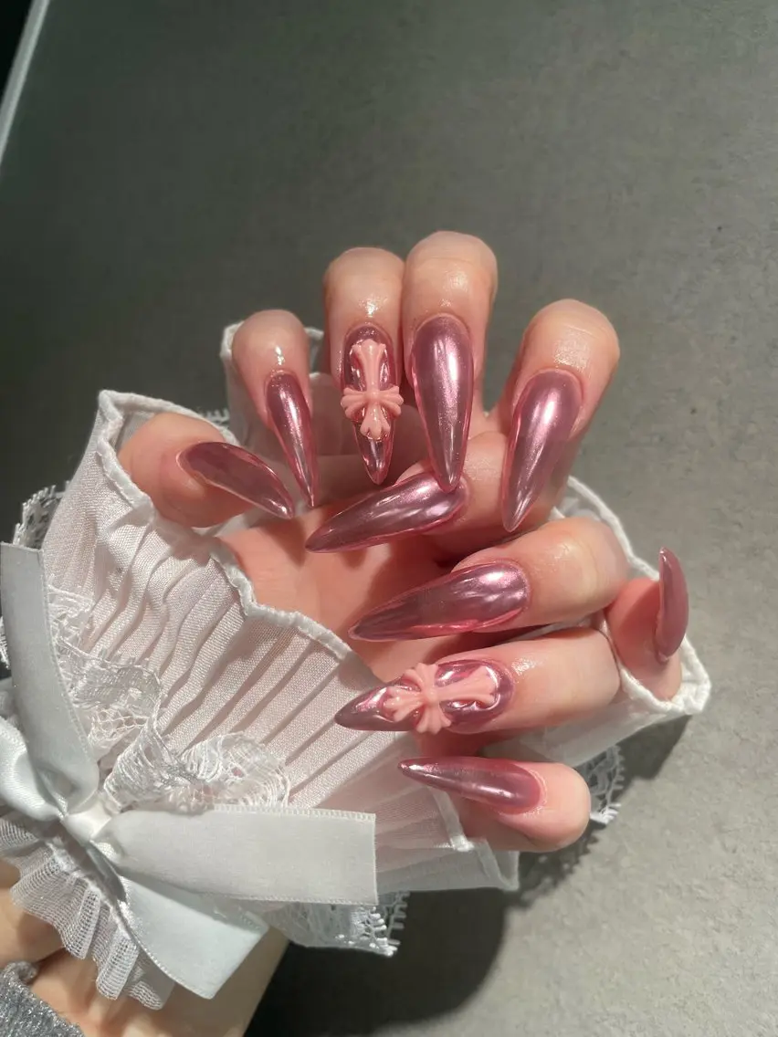 ネイル ハンドネイル I-nail Moeのネイルデザイン