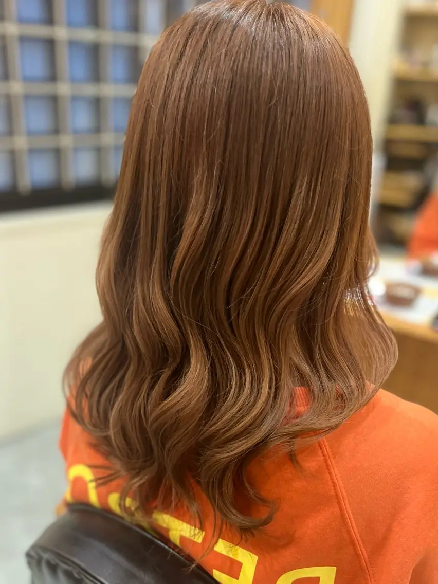 ロング カラー ブリーチ オレンジ カット ヘアカラー トリートメント 🌸 ROPEさとみ🌸のヘアスタイル