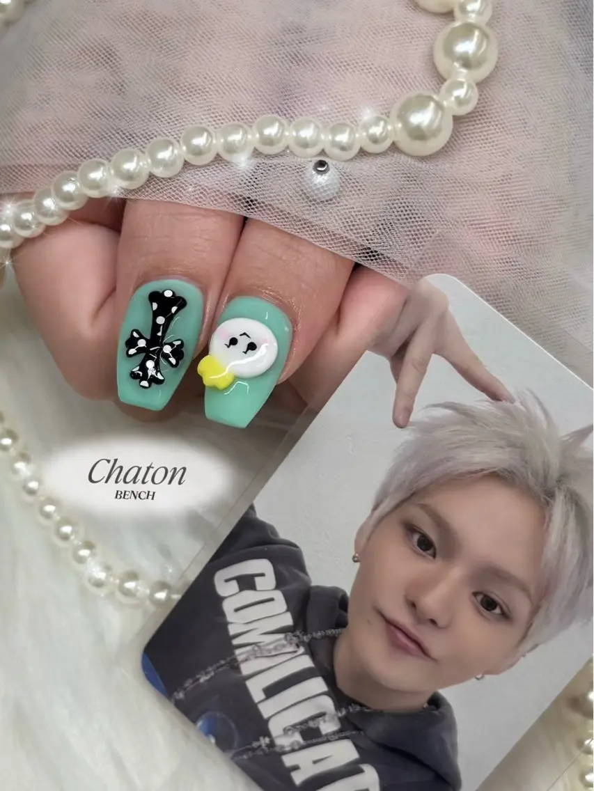 ネイル BENCH Chatonのネイルデザイン