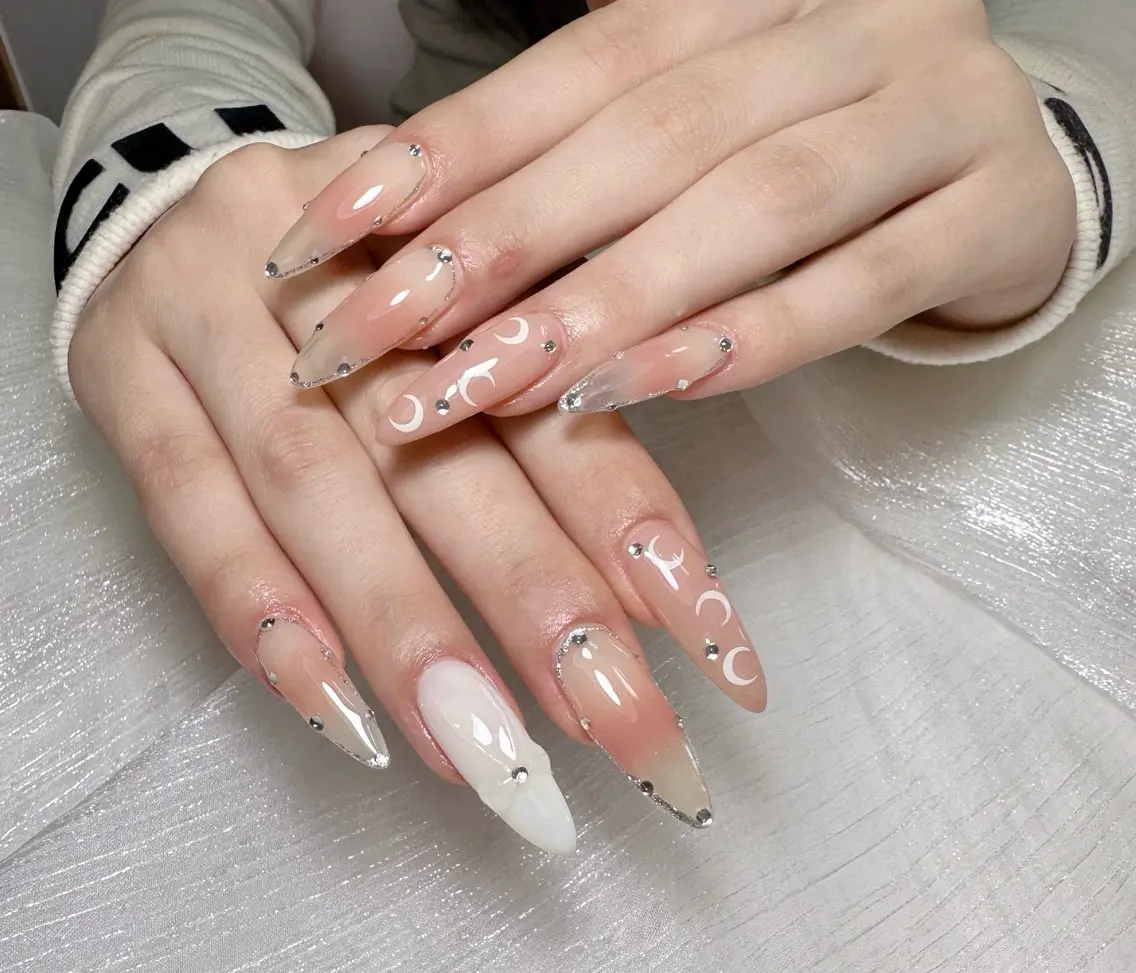 ネイル ハンドネイル Yuka Nail Salonのネイルデザイン
