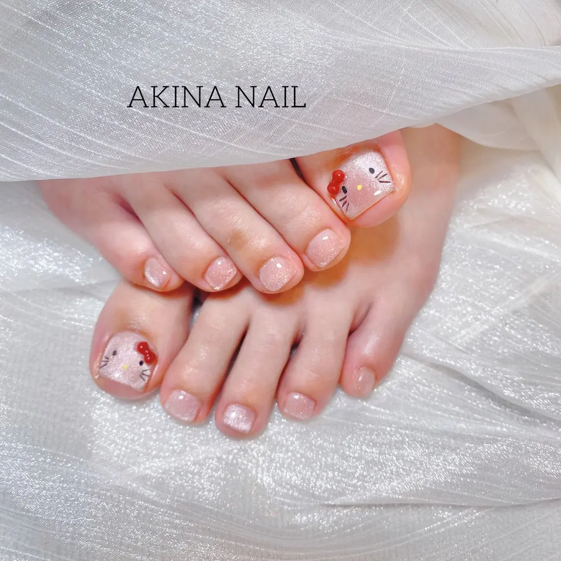 ミディアム フットネイル Akina Nail 亀戸のネイルデザイン