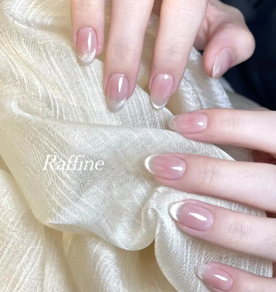 ネイル RAFFINE haru🦋🩵のネイルデザイン