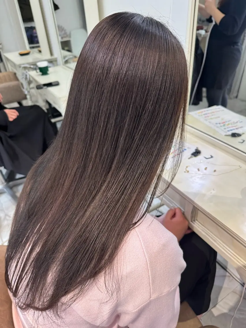 ロング カラー パーマ 透明感カラー 酸性ストレート ストレートパーマ ヘアカラー 縮毛矯正 トリートメント 1日空き◎艶髪 misatoのヘアスタイル