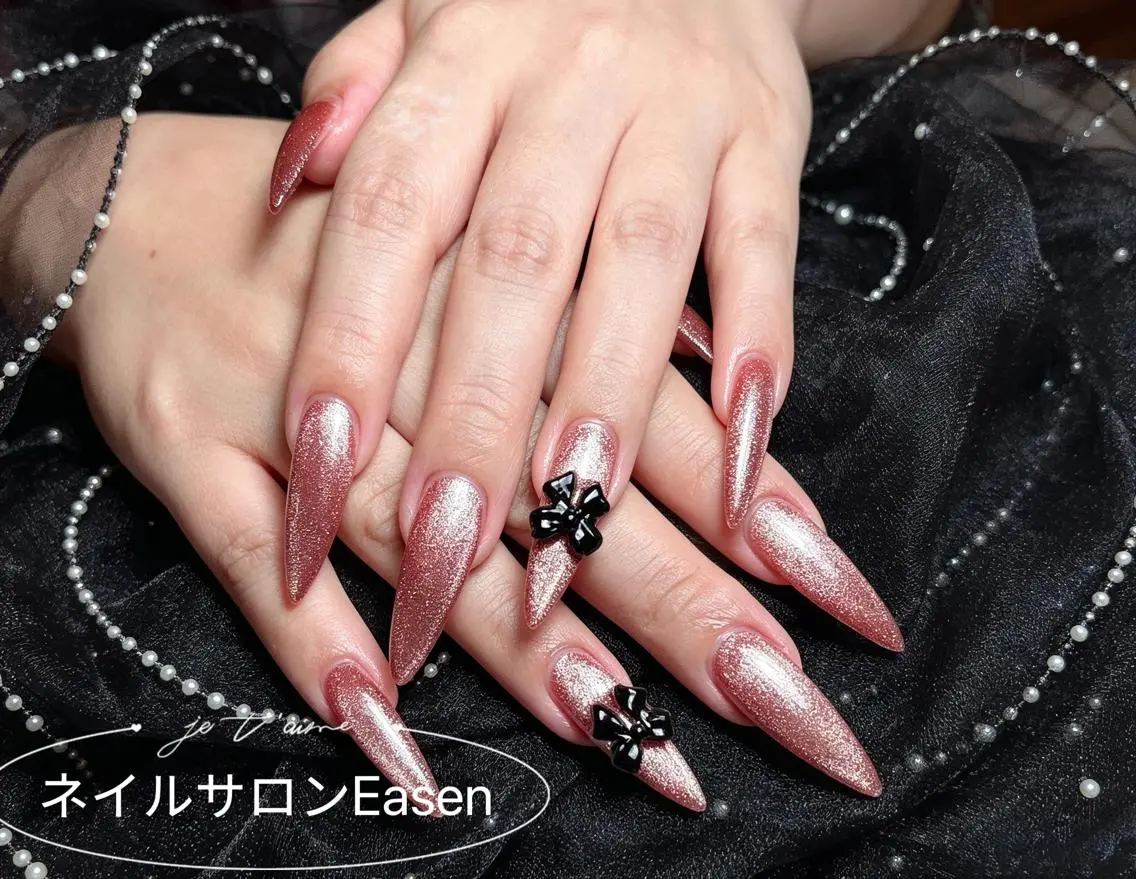 ネイル Easenネイル (長さ出し専門)のネイルデザイン