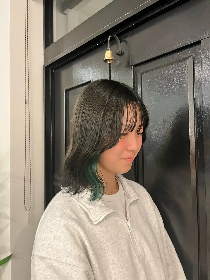 カラー イヤリングカラー インナーカラー ヘアカラー ✨似合わせショート、 ボブ✨豊田拓真のヘアスタイル