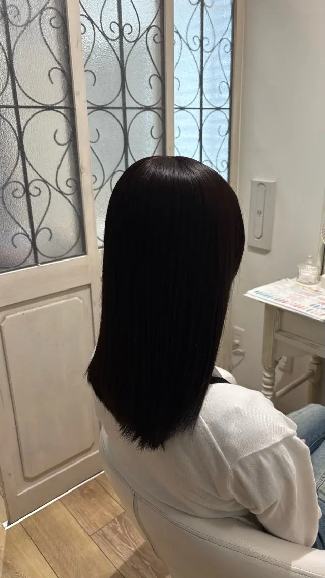 ミディアム カラー カット ヘアカラー 似合わせ 顔周りYUUGAのヘアスタイル