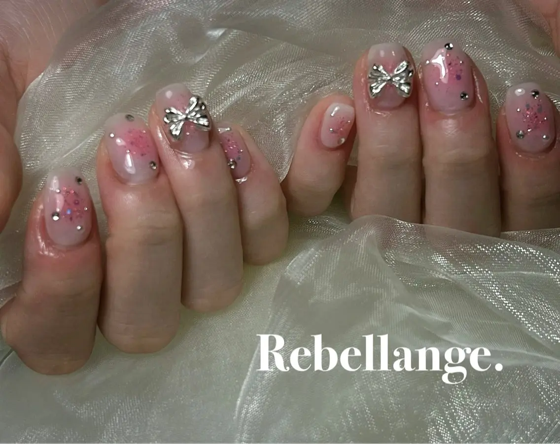 ネイル ハンドネイル Rebellange n.のネイルデザイン