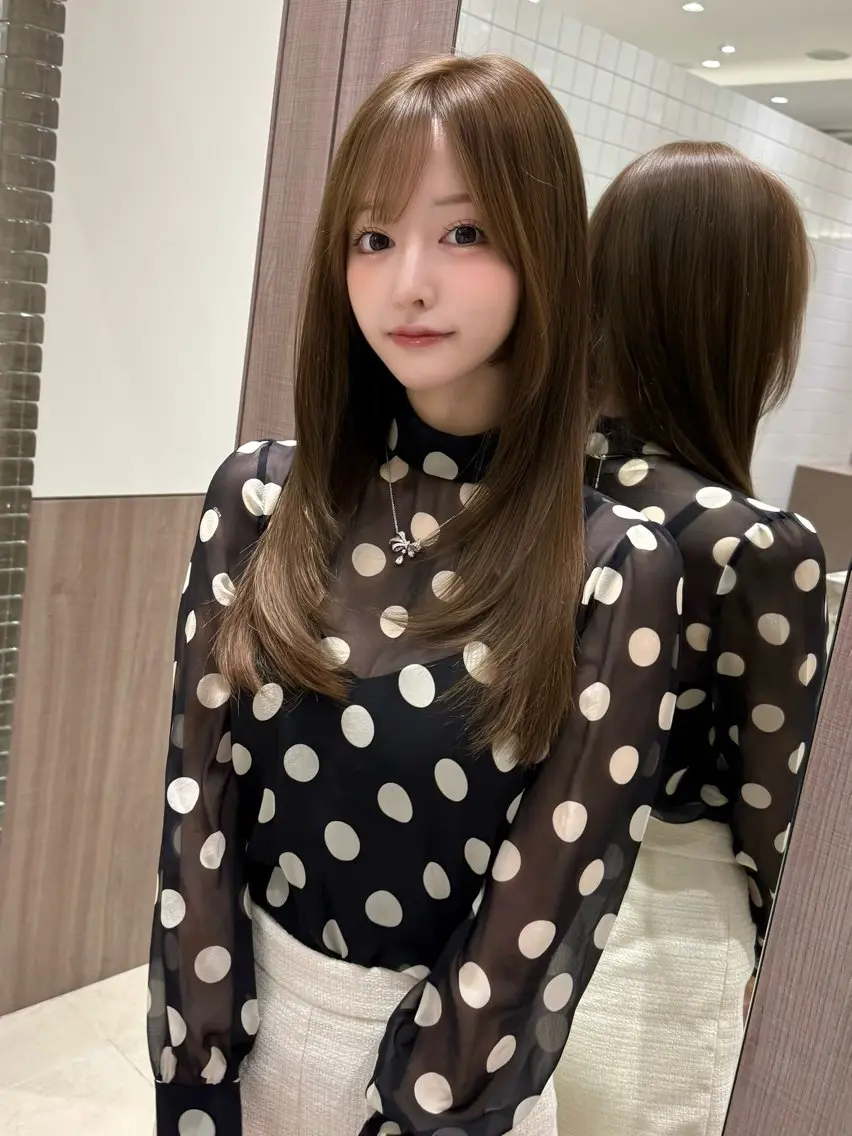 ロング カラー カット ヘアカラー トリートメント ヘッドスパ 上品ヘア🤍顔周り/ レイヤー✨/林遼一郎のヘアスタイル