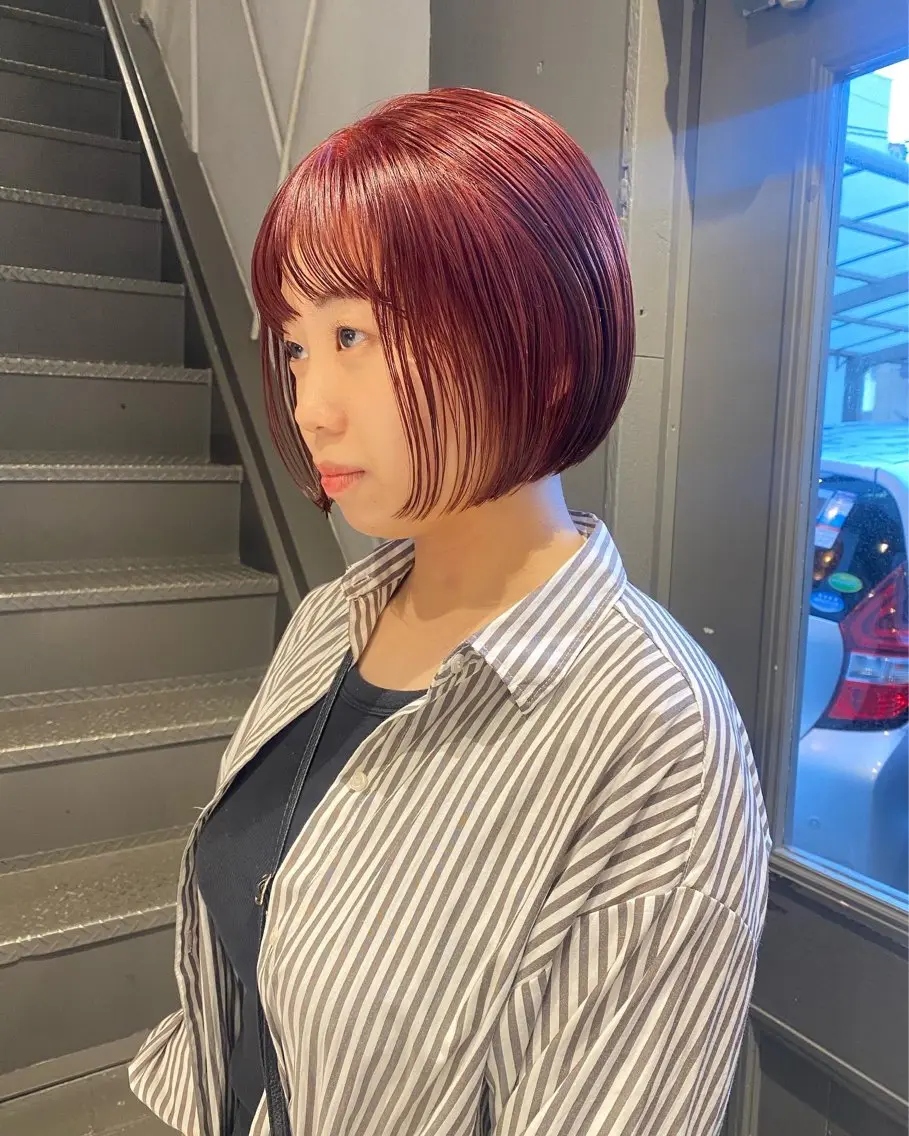 ショート ナツオ/ レイヤーカットのヘアスタイル