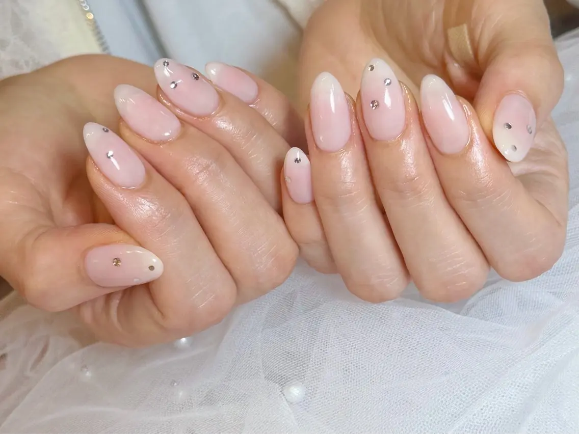 ネイル クリアネイル フラッシュネイル フラッシュマグ フレンチネイル マグネットネイル Luana nailのネイルデザイン